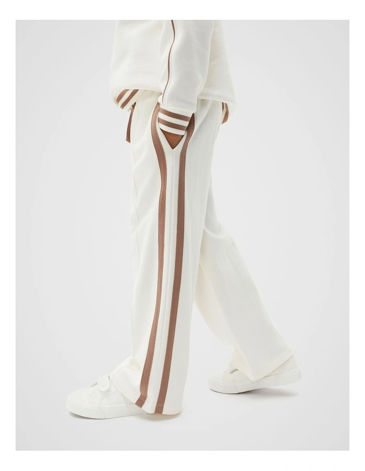 Essential Track Pant in Classic Cream image 3