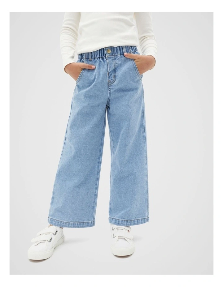 Essential Straight Jean in Clean Blue Wash image 1