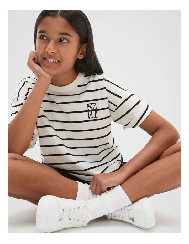Oversized Logo Tee in White image 4
