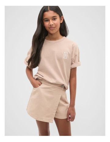 Neutral colour
