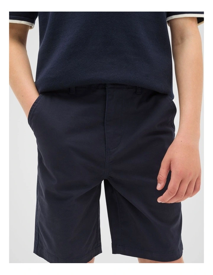 Chino Shorts in Midnight Blue image 3