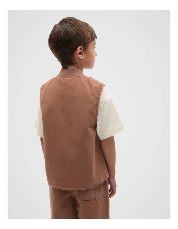 Utility Vest in Mousse image 2