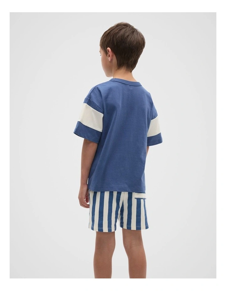 Core Relaxed Logo Tee in Washed Navy image 2