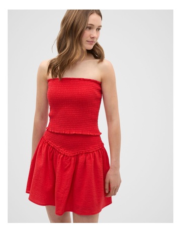 Strawberry Red colour