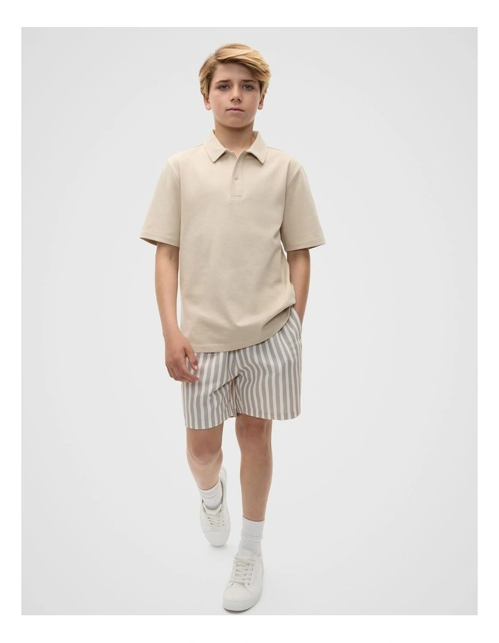 Tee Polo in Beige image 4