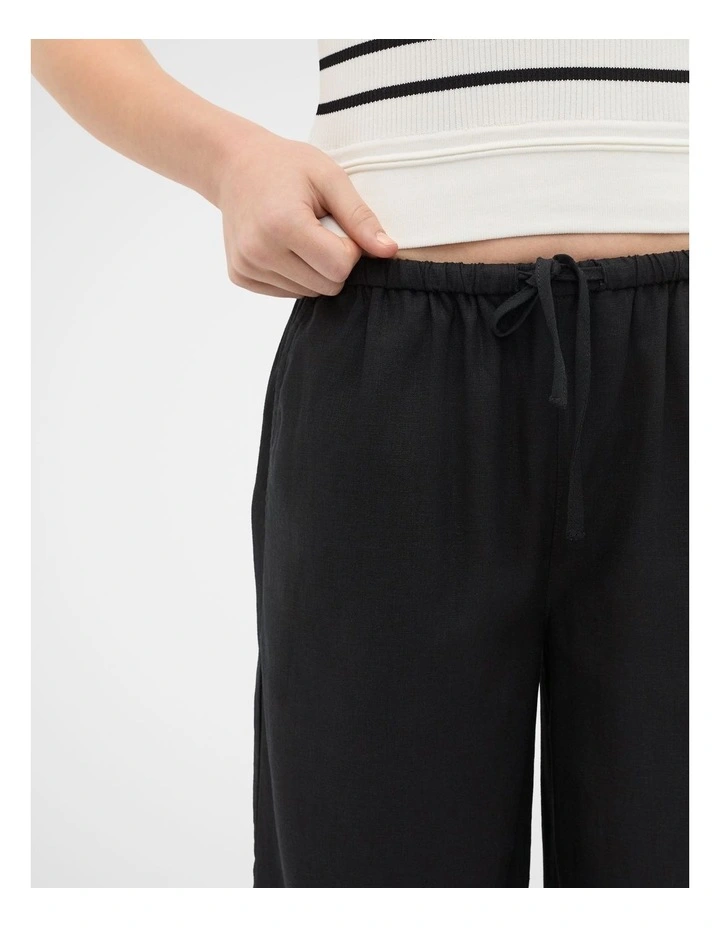 Pull On Pant in Black image 3