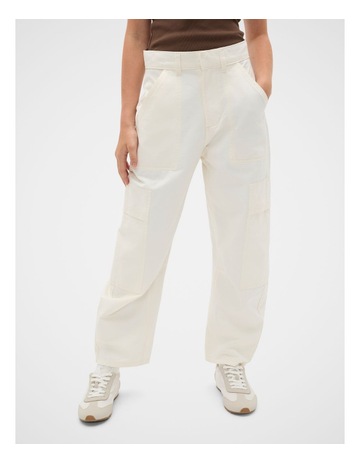 Classic Cream colour