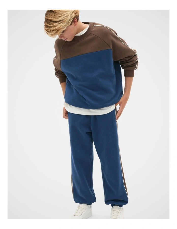 Spliced Sweat Top in Multi image 4