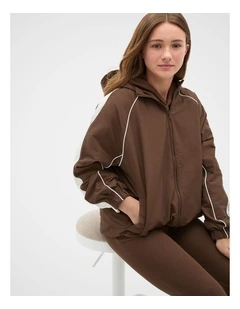 Sporty Spray Jacket in Chocolate