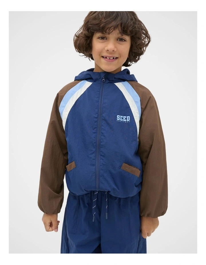 Core Logo Spray Jacket in Multi image 1