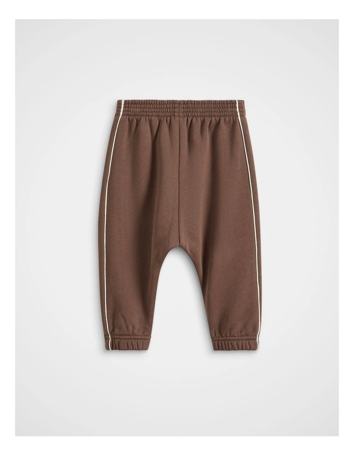 Core Logo Track Pant in Cacao image 2