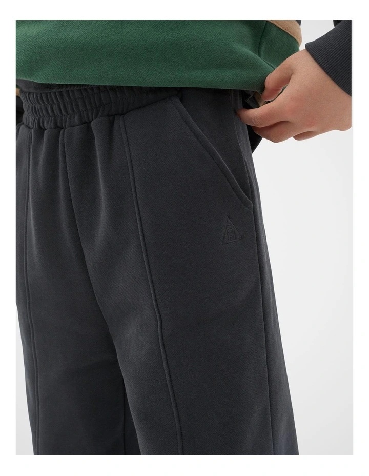 Tapered Track Pant in Phantom image 4