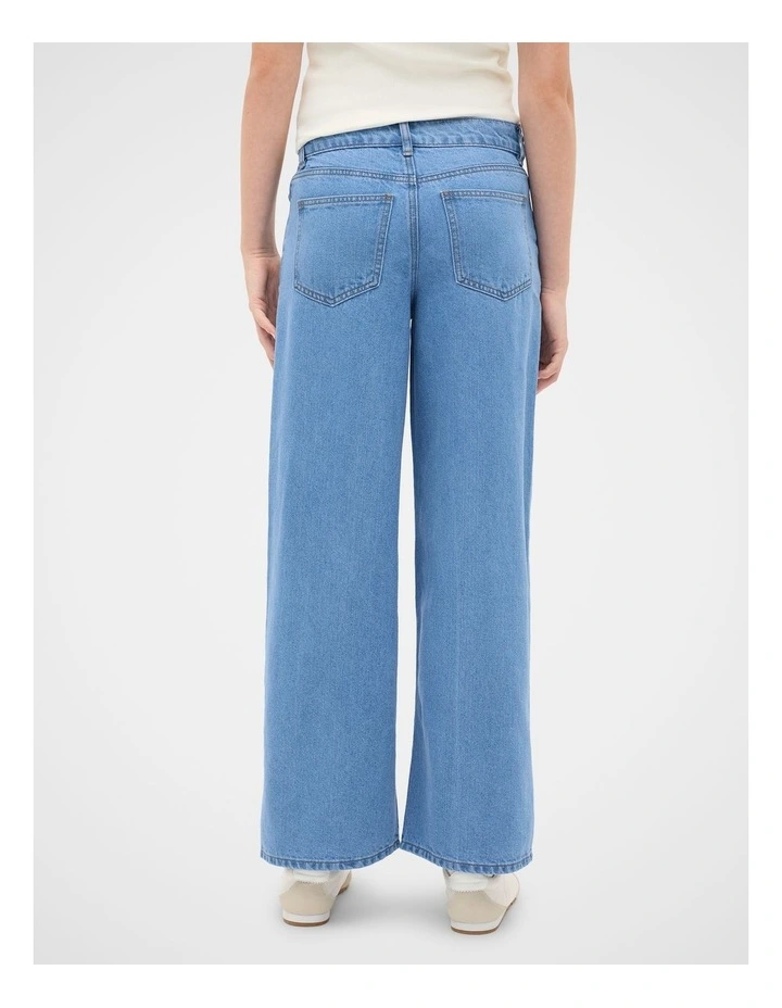 Core Straight Jean in Mid Classic image 2