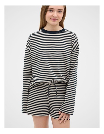 New Navy colour