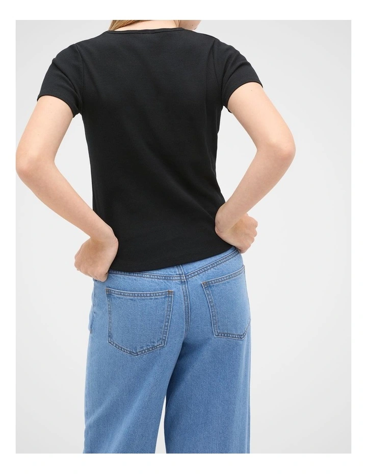Logo Rib Tee in Black image 2