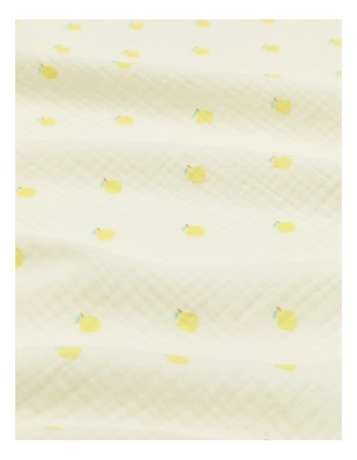Muslin Swaddle in Classic Cream image 2