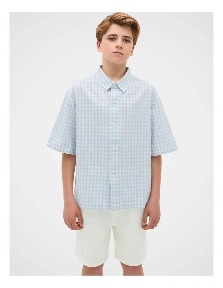 Oversized Cropped Shirt in Sky image 2