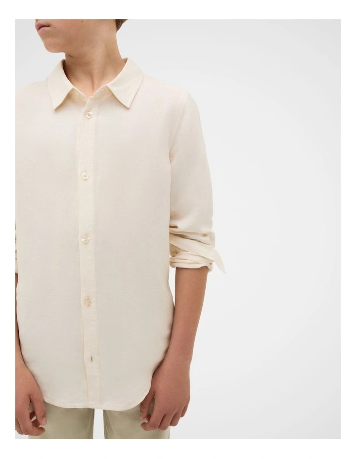 Linen Shirt in Vintage Cream image 3