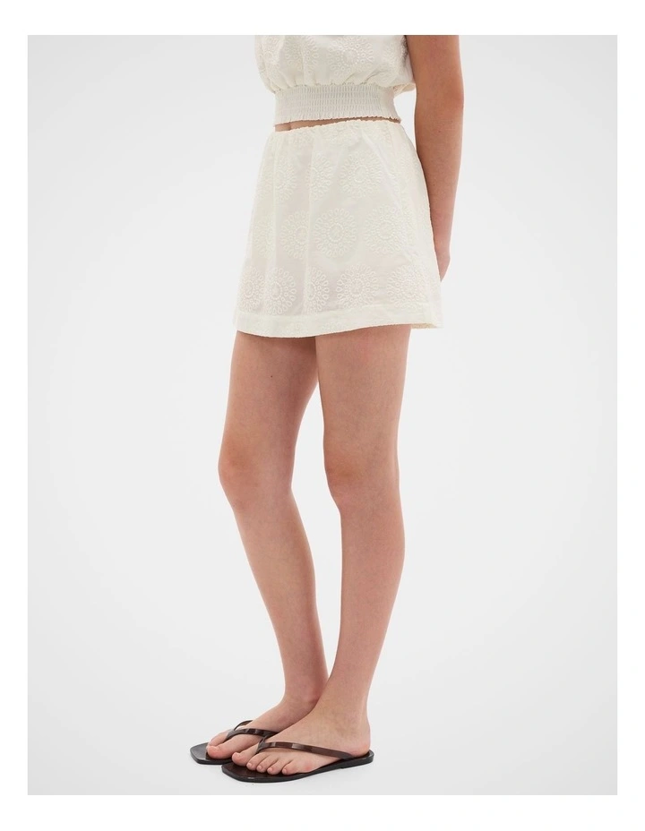 Broderie Skort in Classic Cream image 3