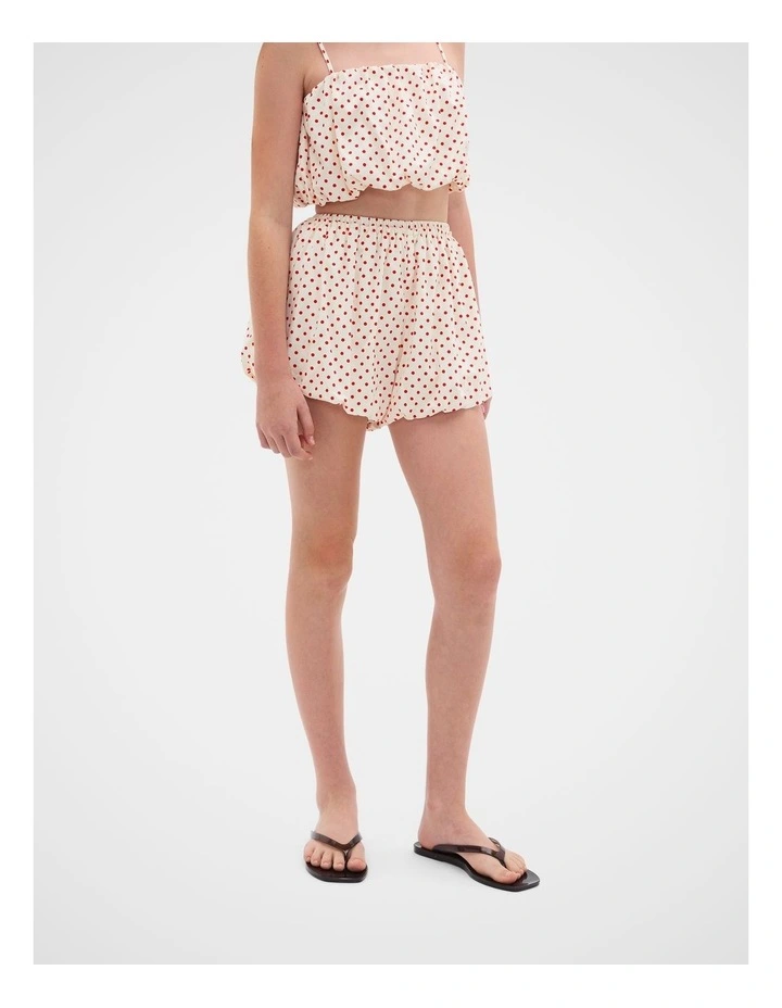 Spot Bubble Short in Classic Cream image 3