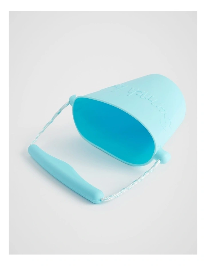 Scrunch Bucket in Shimmer Blue image 2