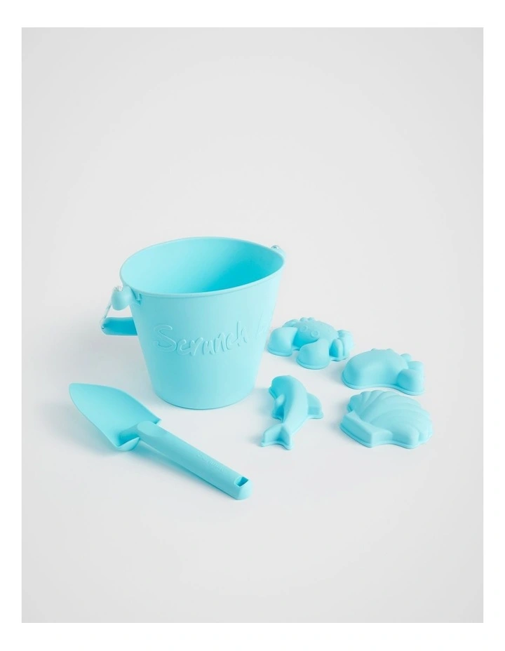 Scrunch Bucket in Shimmer Blue image 3