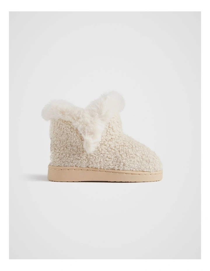 Fluffy House Boot in Oatmeal image 1