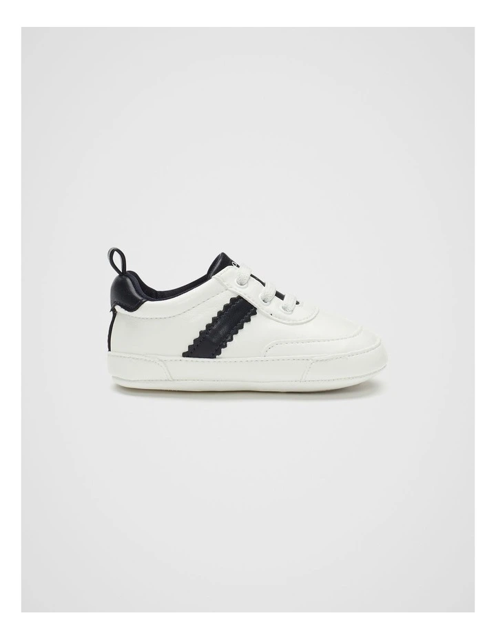 Mini Sports Jogger in Multi image 1