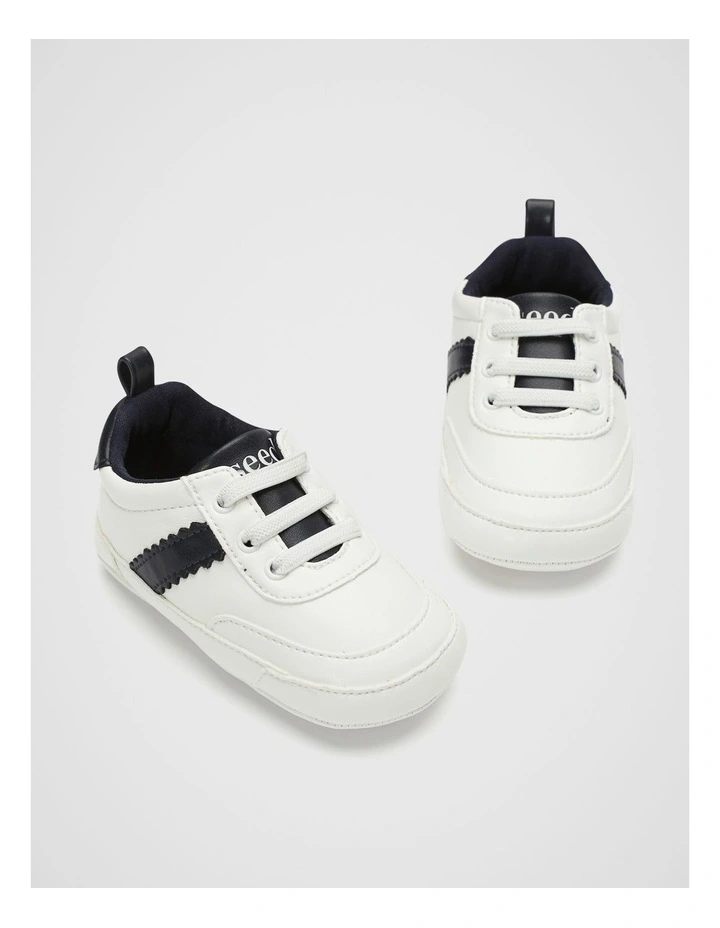 Mini Sports Jogger in Multi image 2
