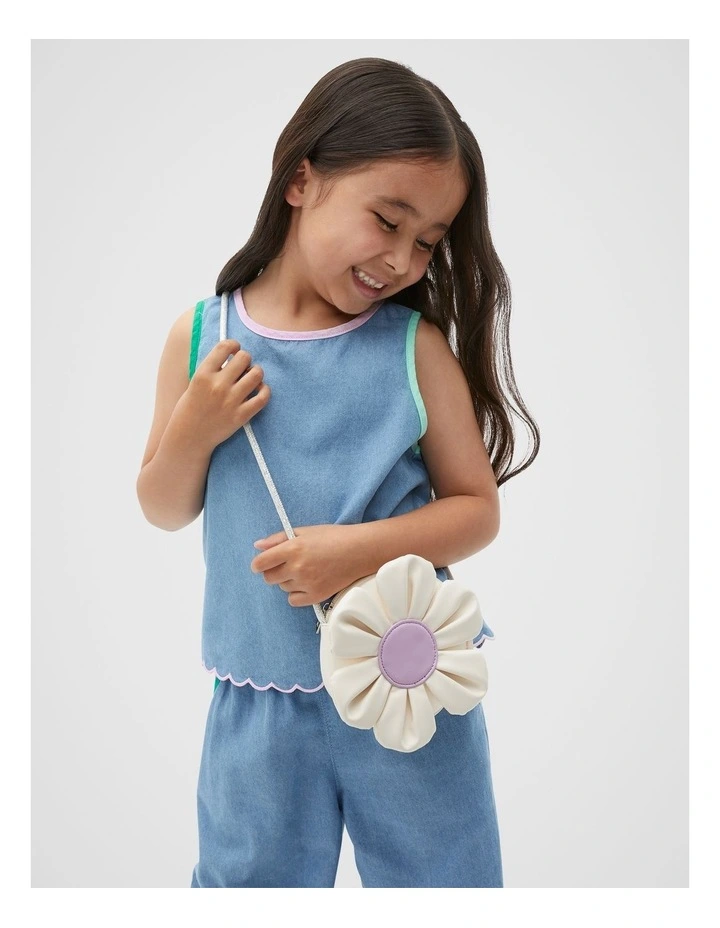 Puffy Flower Bag in Canvas image 2