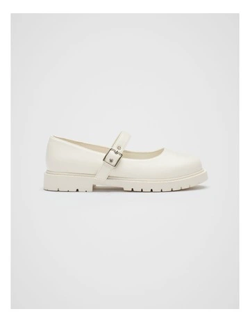 Chunky Mary Jane Shoes in Classic Cream