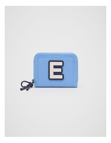 E colour