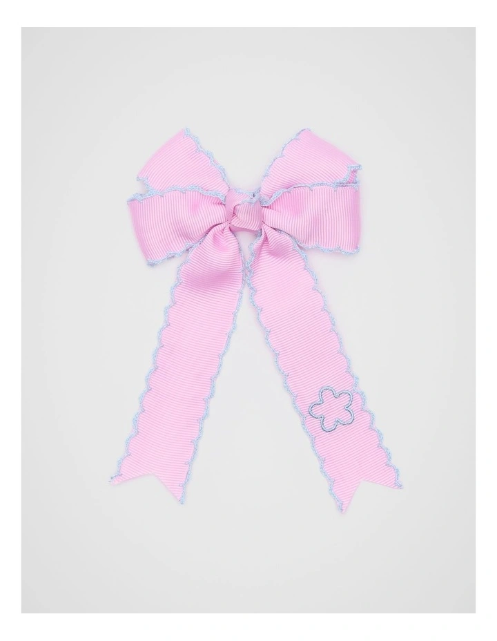 Scallop Trim Bow Duck Clip in Candy Pink image 1