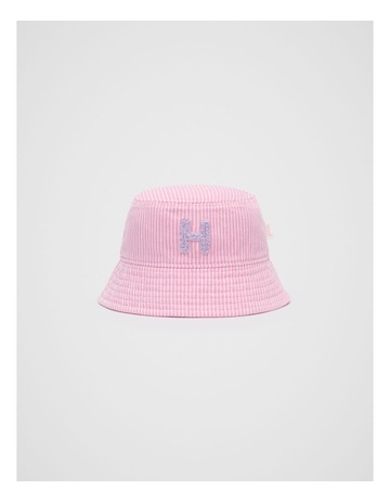 Pink colour