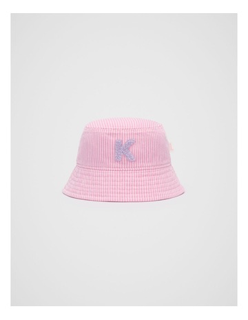 Pink colour