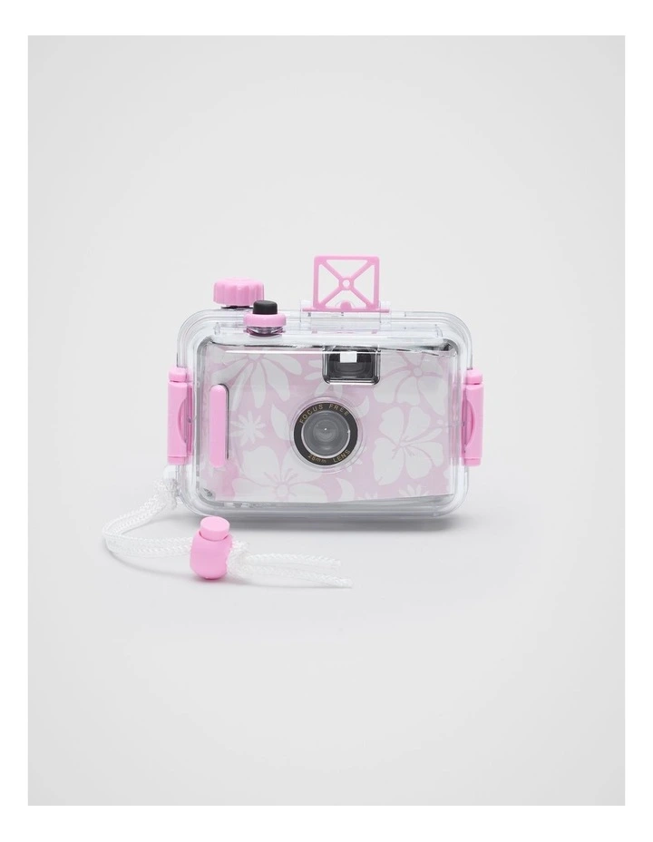 Heart Underwater Camera in Pink image 1