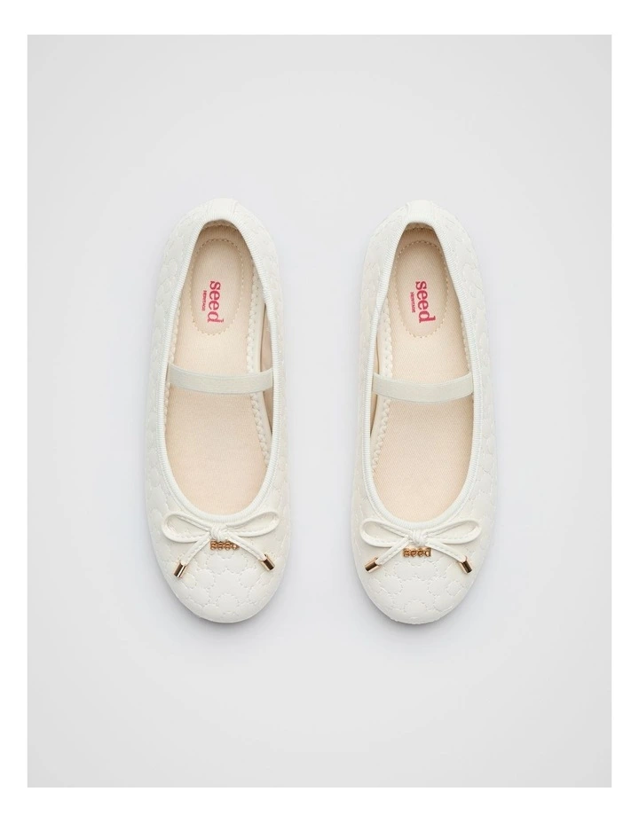Daisy Quilted Ballet in Classic Cream image 3