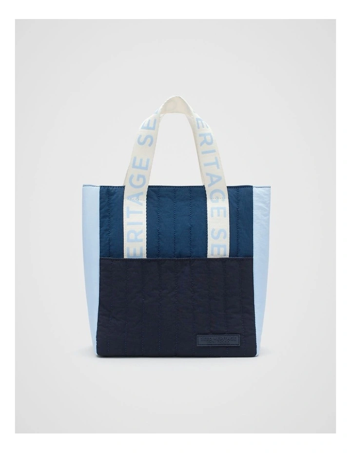 Lunch Bag in Washed Navy image 1