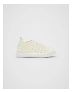 Classic Knit Sneaker in Canvas