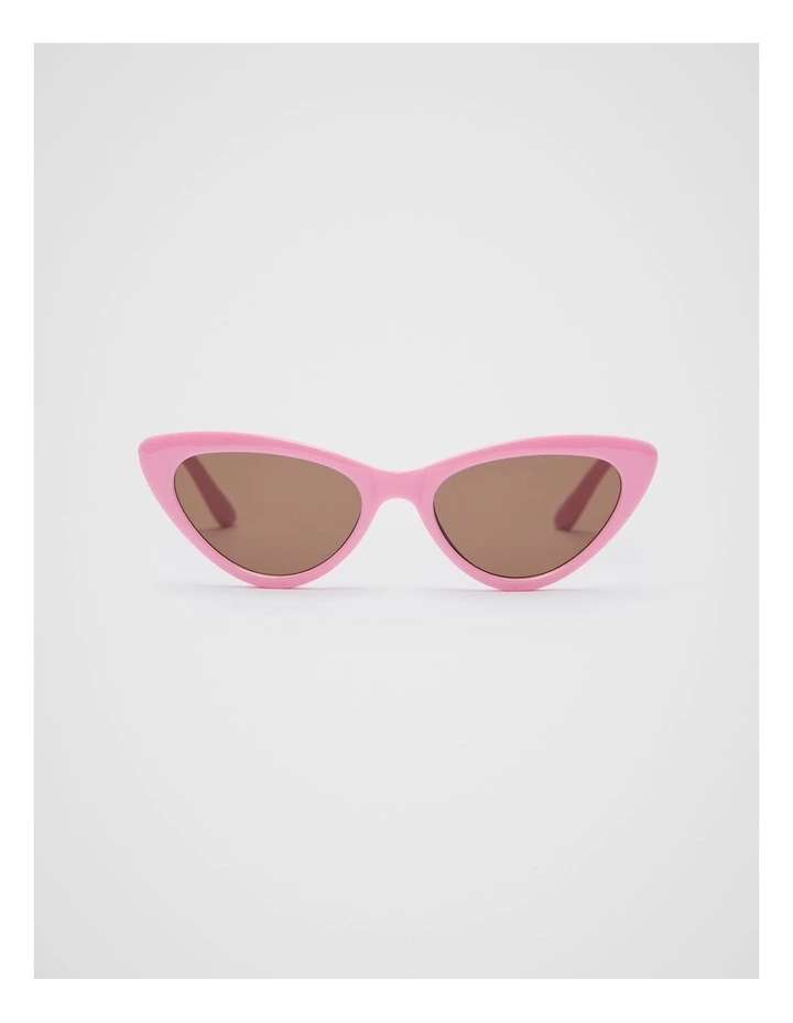 Cateye Sunglasses in Candy Pink image 1
