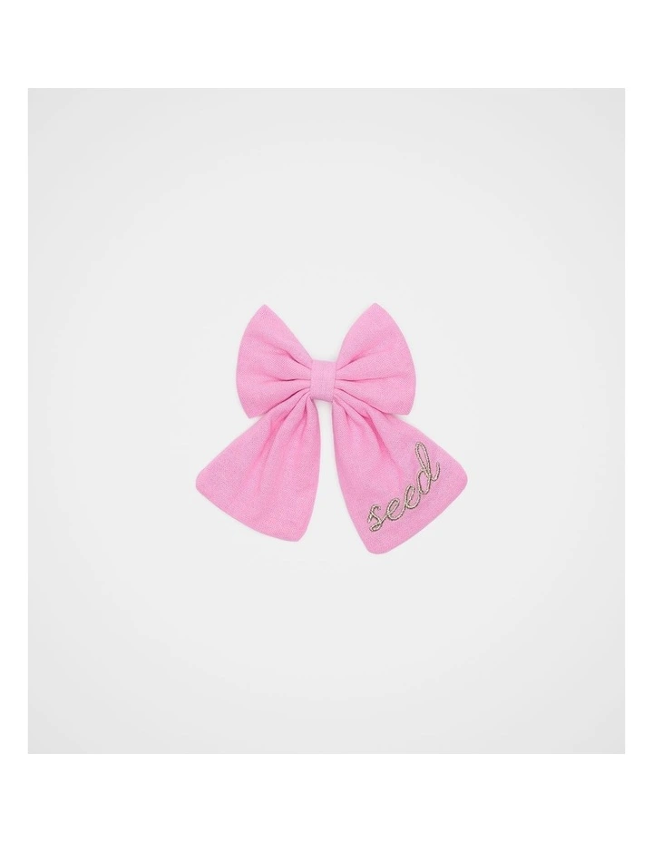 Seed Embroidered Bow Duck Clip in Candy Pink image 1