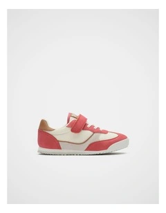 Retro Sneaker in Chilli Red Multi