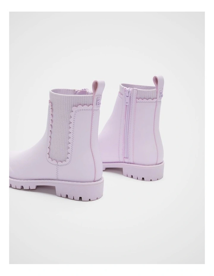 Scallop Boot in Orchid image 3