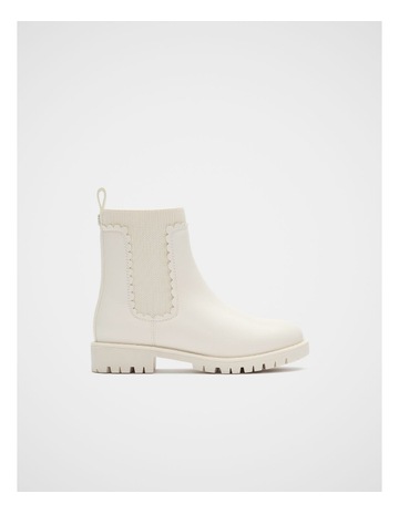 Classic Cream colour