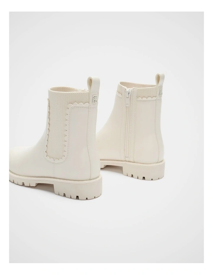 Scallop Boot in Classic Cream image 3