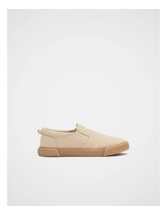 Slip On Sneaker