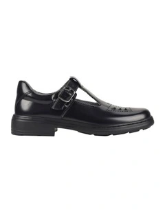 Link School Shoe in Black