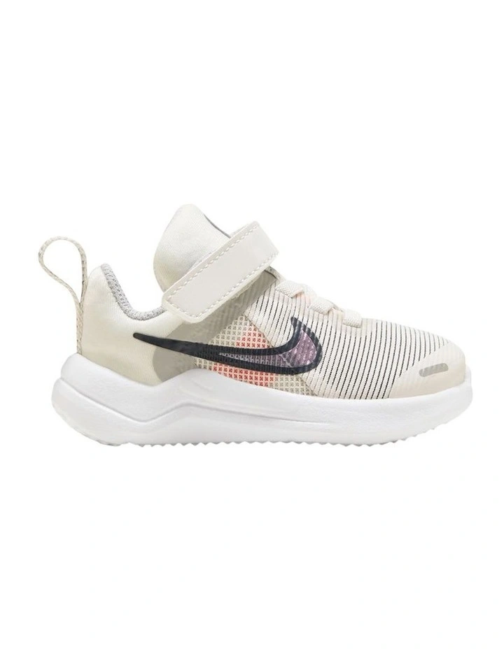 Downshifter 12 Sport Shoes in Ivory image 1