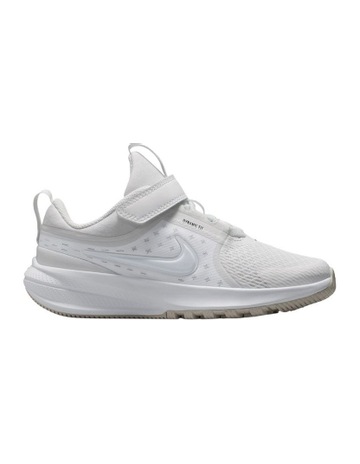 Summit White/White colour