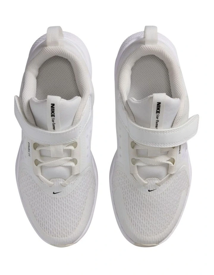 Star Runner Sport Shoes in White image 3